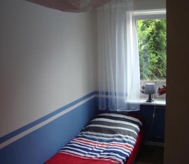 Bemowo House | Gościniec filmowy - prywatny dom rodzinny