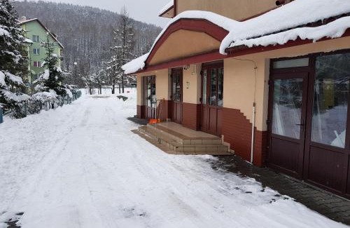 Ustrzyki Dolne House | Gościniec Ustrzycki