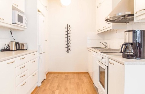 Kamppi Apartment | Go Happy Home Apartment Lönnrotinkatu 21