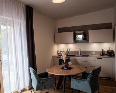Horitschon Apartment | Gober & Freinbichler Weine von Hand