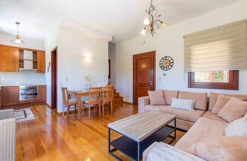 Nopigia Villa | Gold Crest Home in Drapanias Beach, Kissamos
