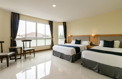 Prachuap Khiri Khan Hotel | Golden Beach Boutique Resort
