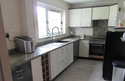 Chathill House | golden cottage in ellingham northumberland