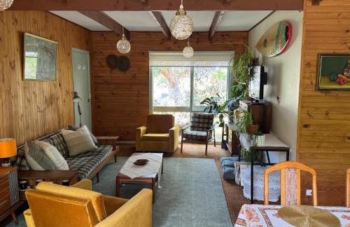 Jan Juc House | Golden Days Shack in Jan Juc, Great For Surfers, Family-Friendly, 4-Min Walk to Beach