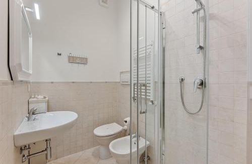 Lido di Camaiore Apartment | GOLDEN LUXE - Sunset by the Sea