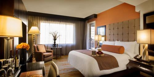 Stateline Hotel | Golden Nugget Lake Tahoe