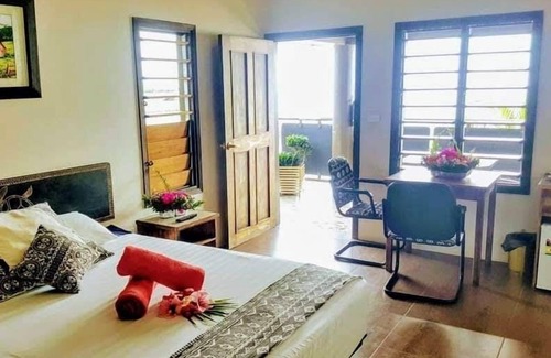 Sunshine Coast Hotel | Golden Point Resort