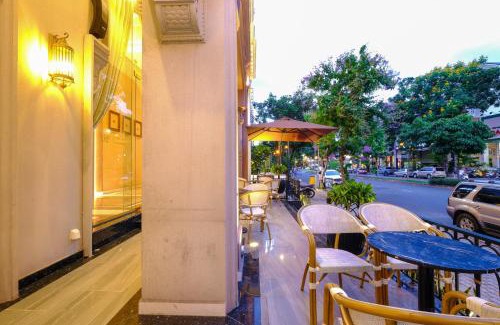 Phu My Hung Hotel | Golden Tree Hotel & Apartment