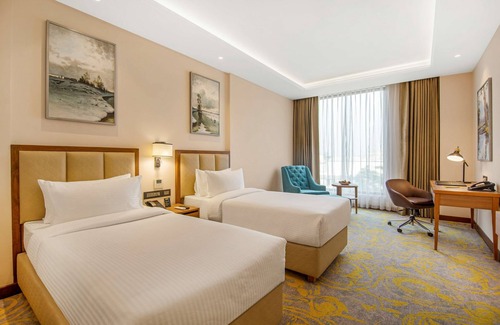 Jalandhar Hotel | Golden Tulip Jalandhar