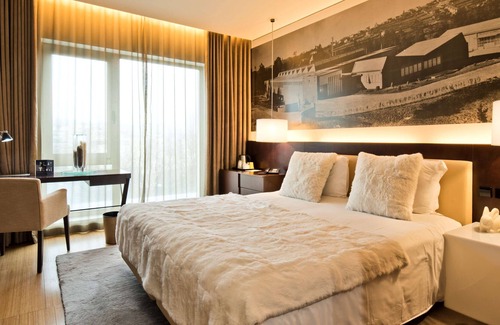 Sao Joao da Madeira Hotel | Golden Tulip São João da Madeira Hotel