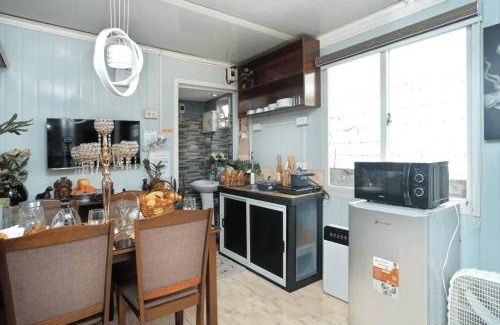 Malolos City Apartment | Golden V Grandeuria Unit F
