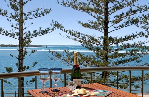 Golden Beach Apartment | Golden Views Hideaway