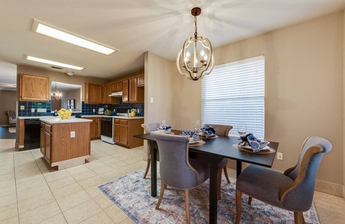 Milwood House | Goldilocks said it perfect - It's JUST RIGHT!