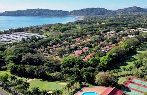 Tambor Villa | Golf Beach House w/Pool (5 min. walk to beach!)