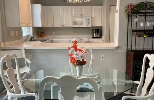 Socastee Condo | Golf/Beach Retreat in Charming 2-bedroom Condo in Delightful Myrtle Beach