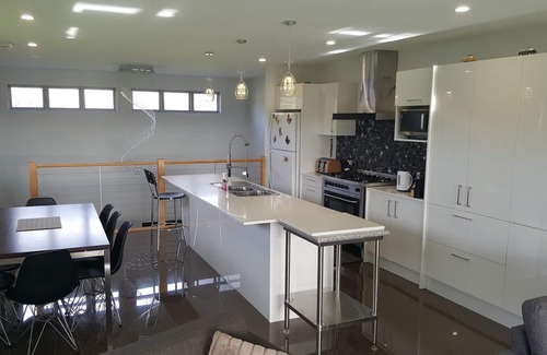 Normanville House | GOLF COURSE FRONTAGE With magnificent views,