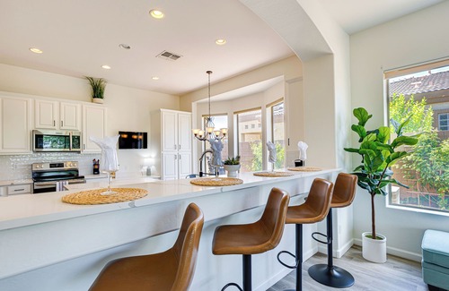 Seville House | Golf Course Home w/Sunset Views in Seville!
