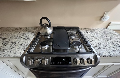 Vernon Condo | Golf Front | Mtn Views | Updated | Modern | SPA Shower | SPA Tub | 6 - 4