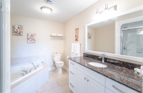 Stanley Bridge Condo | Golf, Green Gables & more at this luxurious villa at The Gables Golf Resort