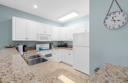 Carolina Forest Apartment | Golf Links Residence 3BR