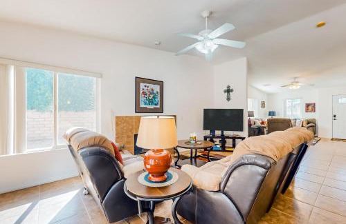 Desert Hot Springs House | Golf Paradise at Mission Lakes