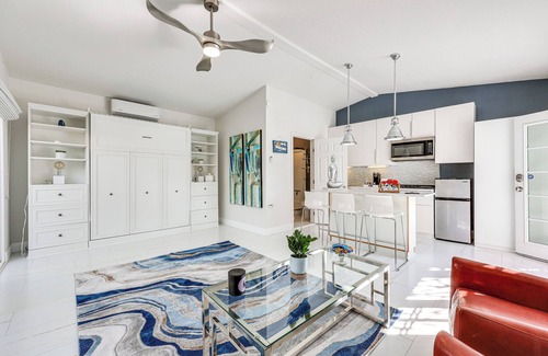 Magnesia Falls Cove Apartment | Golf, Shop & Hike: Sleek Rancho Mirage Studio