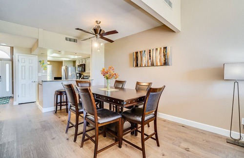 Gardens Development House | Golf View Resort Like Living in Heart of Old Town - 2 Bd + Den, 2 Ba, garage!