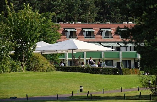 Semlin Apartment | Golfdirekt Doppelzimmer mit Du Oder Bad, WC, Frühstück und Abendessen