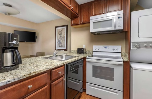 Berkeley Resort | Golfers' Paradise! Historic Williamsburg, VA, 2 BDR Units - Full Service Resort!