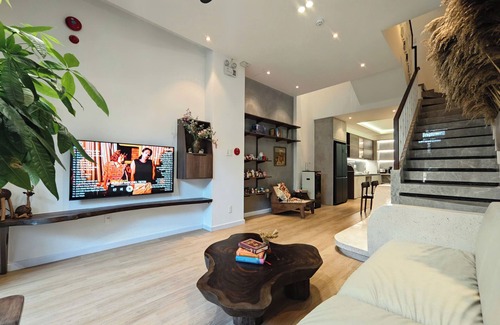 Hai Chau Villa | GomiHouse-Cozy-4BRs-5' to Lotte Mart- jacuzzi pool