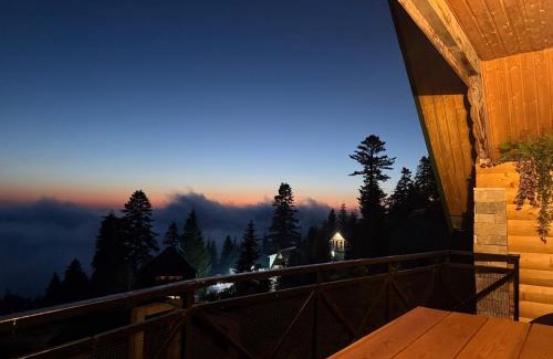 Khulo Apartment | Gomismta Home Above Clouds