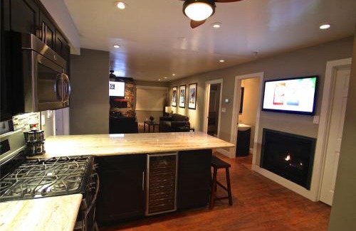 Lakeside Park Cabin | Gondola Lodge & Tahoe Beach Club