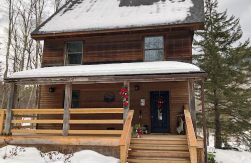 West Bridgewater House | Gondola Lodge