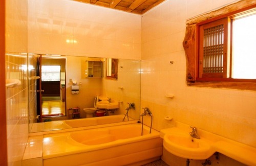 Gongju House | Gongju Jangseungpark Pension