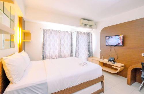 Depok Apartment | Good Deal and Homey Studio at Park View Condominium By Travelio