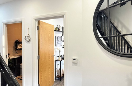 Dudley Apartment | Goodrich Mews Apartment in Dudley