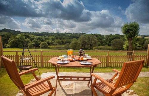 North Perrott Cottage | Goose Run Cottage is hidden away on a beautiful 70-acre private family estate.
