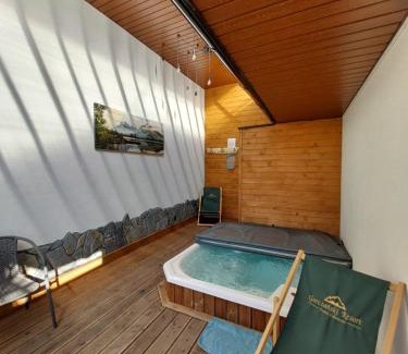 Nowy Targ House | Gorczański Resort Domek w Górach Sauna Jacuzzi