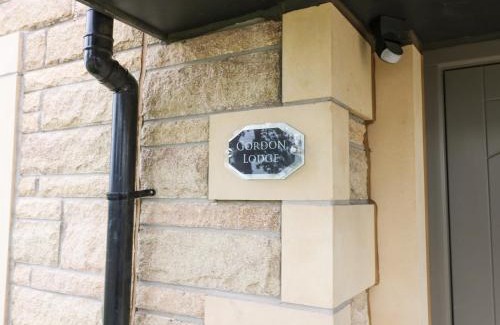 Swinton House | Gordon Lodge