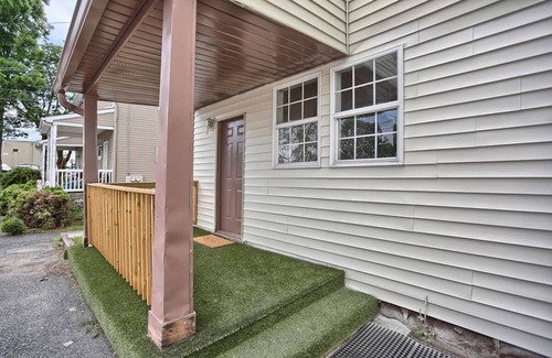 Progress House | "Gorgeous 3 bedroom House Close to Hershey Park"