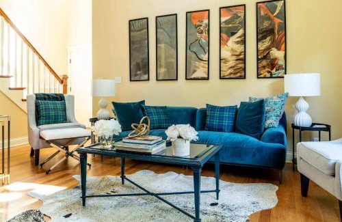 Fontana House | Gorgeous 4 BDR Home in Popular Abbey Springs