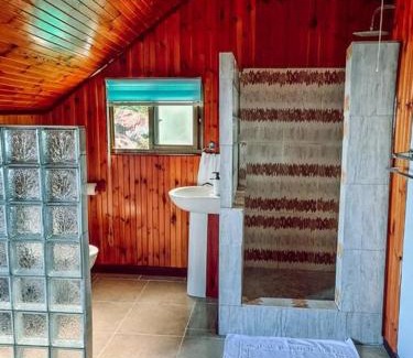 La Digue House | Gorgeous and Peaceful Guest House