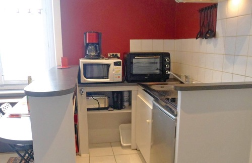 Hirel Apartment | Gorgeous apartment in Vildé-la-Marine