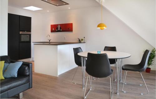 Vejers Strand Apartment | Gorgeous Apartment In Vejers Strand