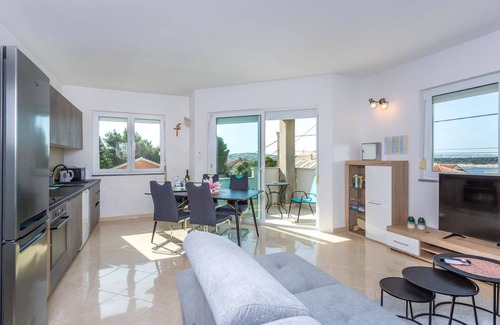Barbat na Rabu Apartment | Gorgeous apartment in Barbat with Wi-Fi