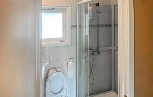Nesset Apartment | Gorgeous Apartment In Eresfjord