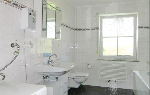 Fleringen Apartment | Gorgeous Apartment In Fleringen