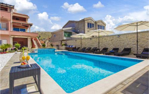 Grebastica Apartment | Gorgeous Apartment In Grebastica