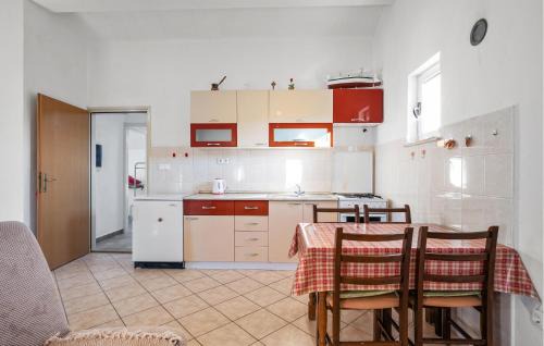 Grebastica Apartment | Gorgeous Apartment In Grebastica