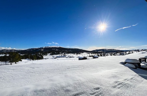 Nord-Fron Apartment | Gorgeous apartment in Kvam with sauna